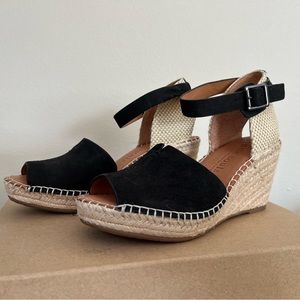 Wedge, open toe sandals- only worn once!